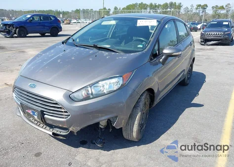 2014 Ford Fiesta Se z USA, uszkodzony, nr VIN 3FADP4EJ9EM170860